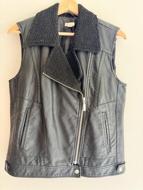Wild Pearl Black Faux Leather Sherpa Vest with Asymmetrical Zip